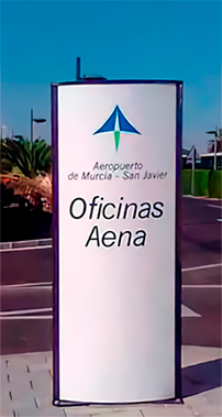Aena Totem Publicitario
