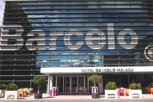 letras recortadas para Barceló